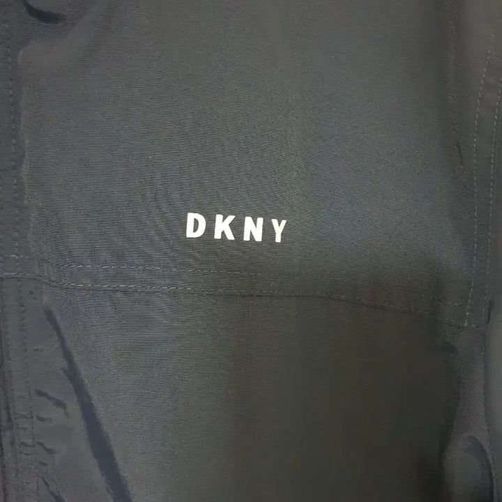 [BUNJANG] DKNY Navy Windbreaker Jacket M / DKNY 네이비 바람막이 자켓 M