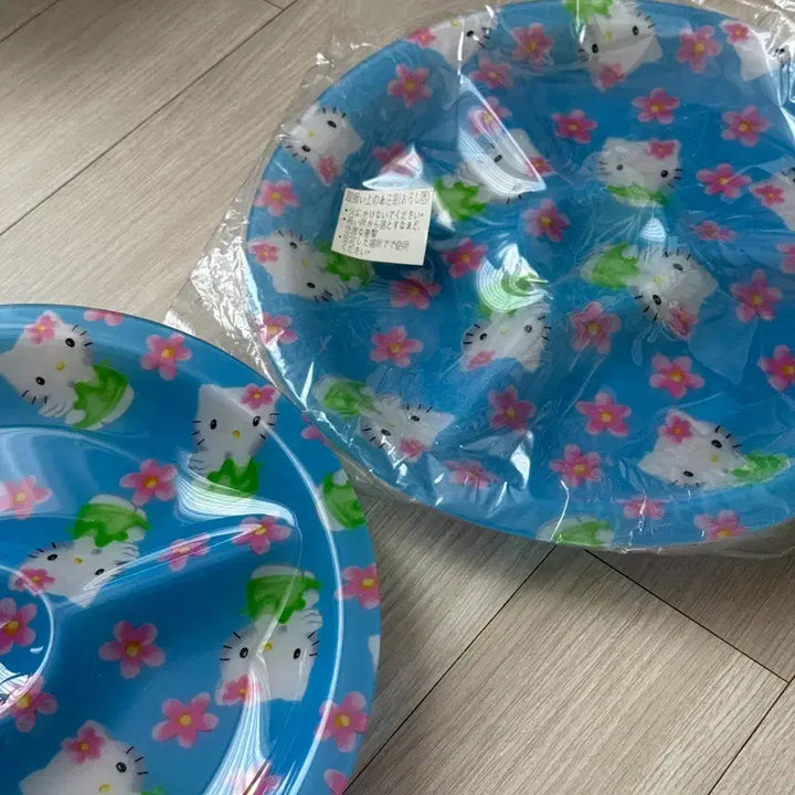 [BUNJANG] Vintage Hello Kitty Plate / 고전 키티 접시