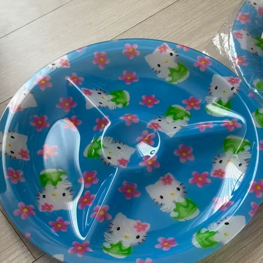 [BUNJANG] Vintage Hello Kitty Plate / 고전 키티 접시
