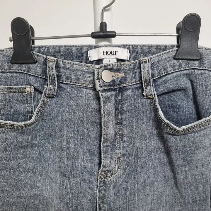 [BUNJANG] Uptownholic Straight Jeans for Petite Women - Gray Denim / 업타운홀릭 키작녀바지 일자 S 숏 150cm  청바지 그레이 일자진 데님
