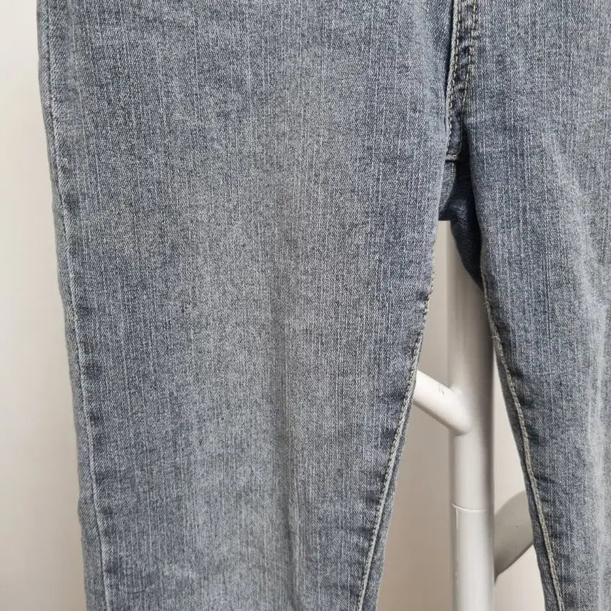 [BUNJANG] Uptownholic Straight Jeans for Petite Women - Gray Denim / 업타운홀릭 키작녀바지 일자 S 숏 150cm  청바지 그레이 일자진 데님
