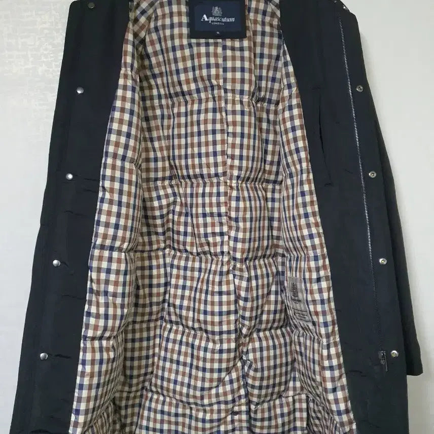 [BUNJANG] Aquascutum Hungarian Goose Down Black Coat (Size 95) / 아쿠아스큐텀 헝가리 구스 블랙 코트 95 새상품급 2025년