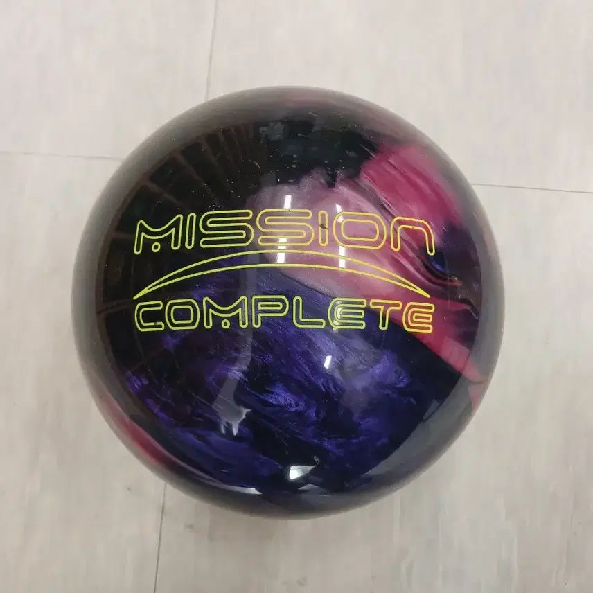 [BUNJANG] Used Mission Complete Bowling Ball (Plugging Ball) - 15lb / 중고볼링공 15p 미션컴플리트(플러깅볼)