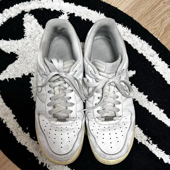 [BUNJANG] Nike Air Force 1 White 275mm Sneakers / 나이키 에어포스1 올백 275