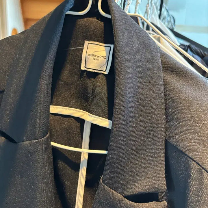 [BUNJANG] Merry Honc Black Jacket / Merry honc