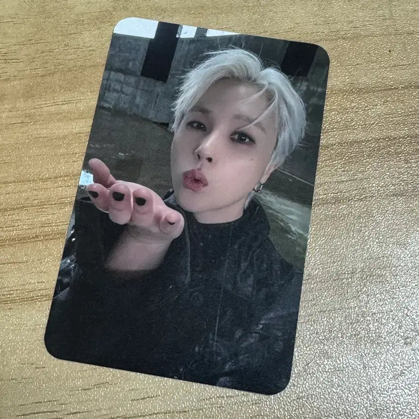 [BUNJANG] iKON Kim JinHwan Air Music POB Photocard / 김진환 207 에어뮤직 미공포