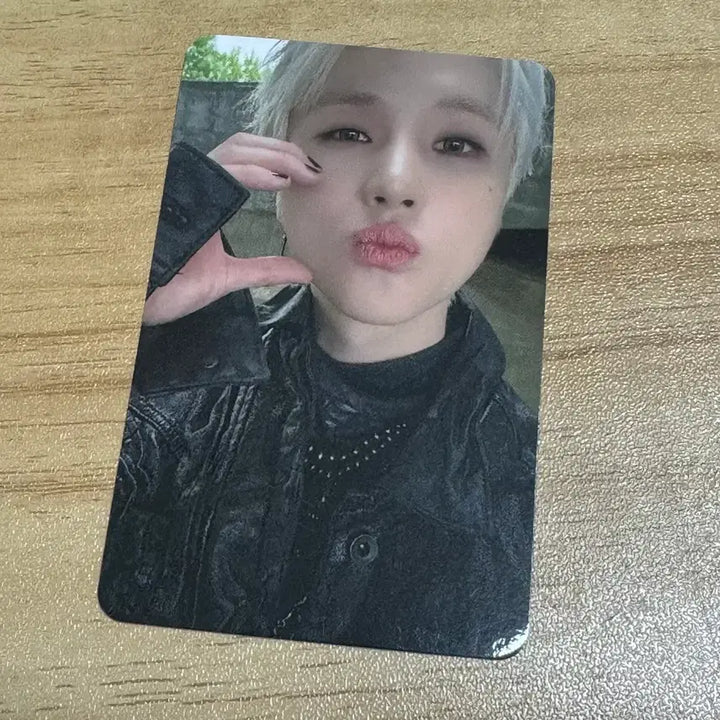 [BUNJANG] iKON Kim JinHwan Everline POB Photocard / 김진환 207 에버라인 미공포