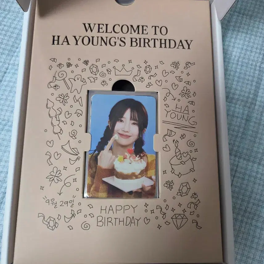 [SOLD OUT] [단순개봉]프로미스나인 송하영 생일박스