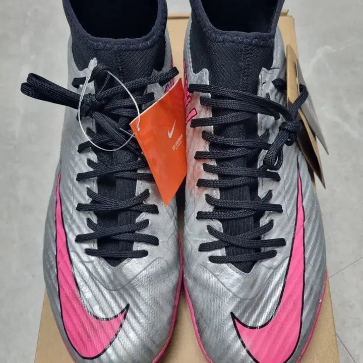 [BUNJANG] Nike Mercurial Superfly 9 Academy TF 275mm / 나이키 머큐리얼 슈퍼플라이 9 아카데미 TF 275mm