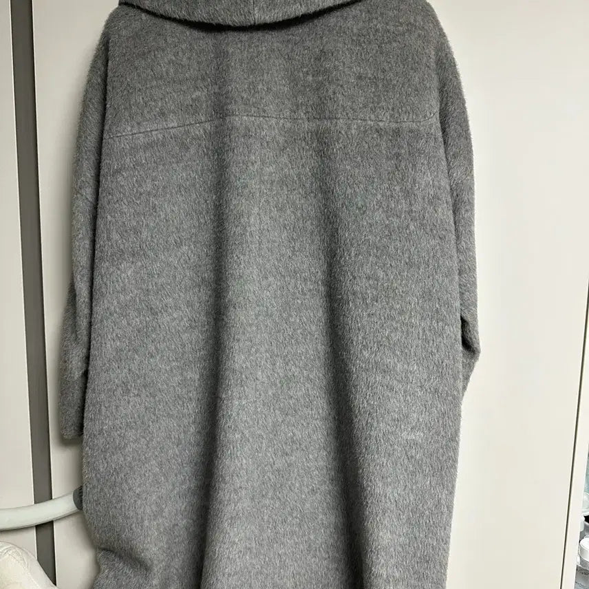 [BUNJANG] The Izzat Alpaca Blend Big Lapel Cocoon Coat (Size 66) / [The Izzat] 프리미엄 알파카 혼방 빅 라펠 코쿤 코트 (66)