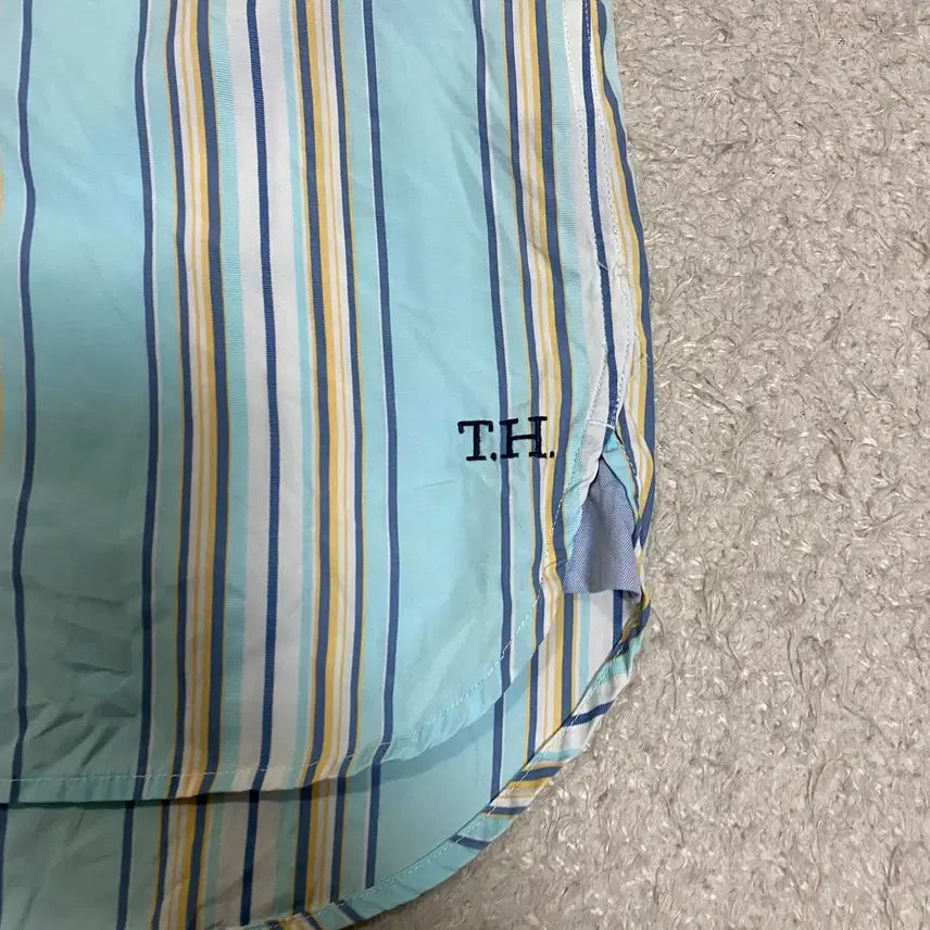 [BUNJANG] Tommy Hilfiger Striped Short Sleeve Shirt M / 타미힐피거 스트라이프 반팔 셔츠 m