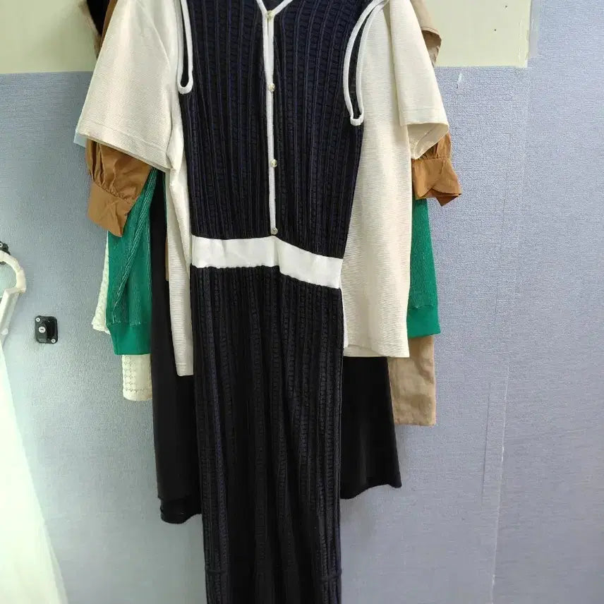 [SOLD OUT] 마쥬롱니트원피스1