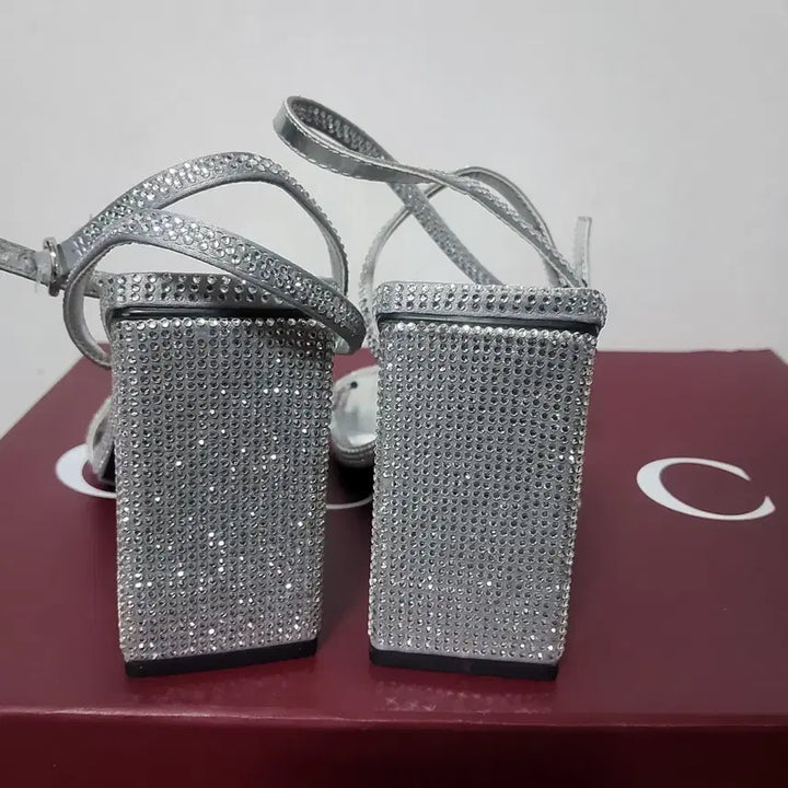 [BUNJANG] ZARA Cubic Strap High Heel Sandals (36) / 새상품 자라 큐빅 스트랩 하이힐 샌들 샌달  36 230 구두  찐 이쁨
