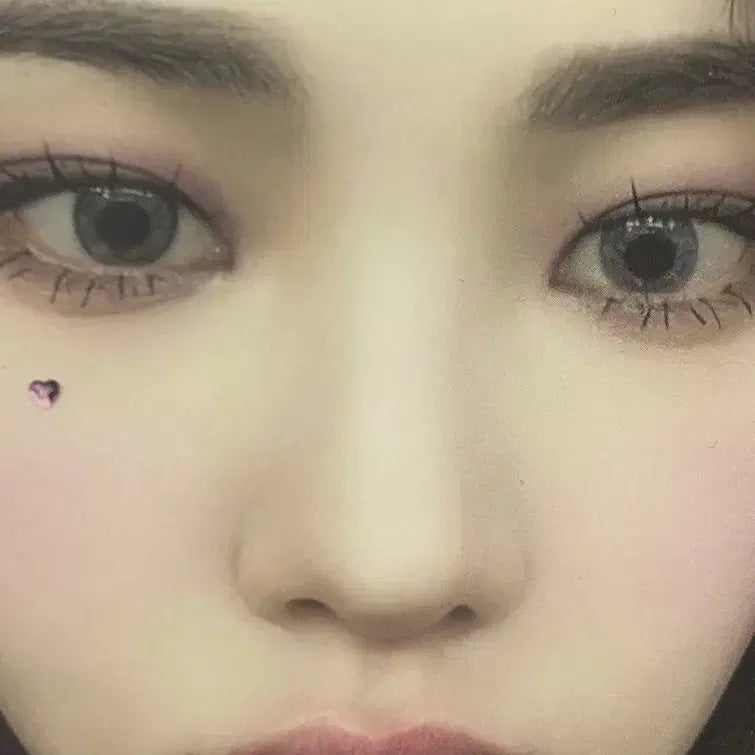 [BUNJANG] aespa Karina Girls Face-Focused Photocard / 에스파 카리나 걸스 얼빡 포카