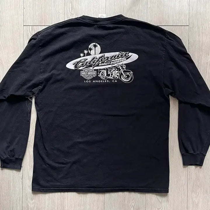 [BUNJANG] Harley-Davidson Old English Black Flame Long Sleeve XL / 07 할리 데이비슨 올드 잉글리시 블랙 플레임 롱슬리브