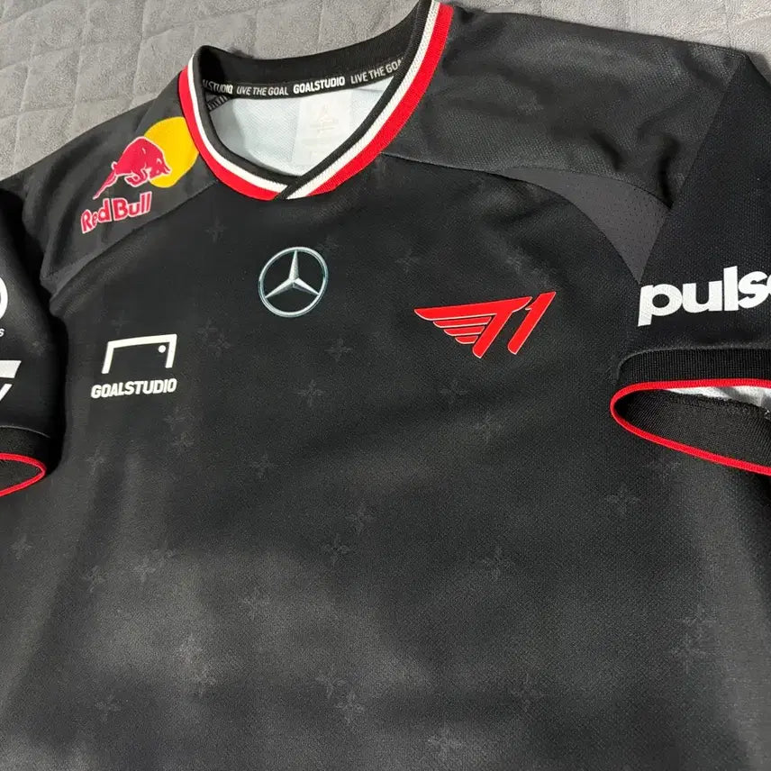[BUNJANG] T1 2025 Valorant 1st Champion Jersey / T1 티원 2025 1st 유니폼 발로란트