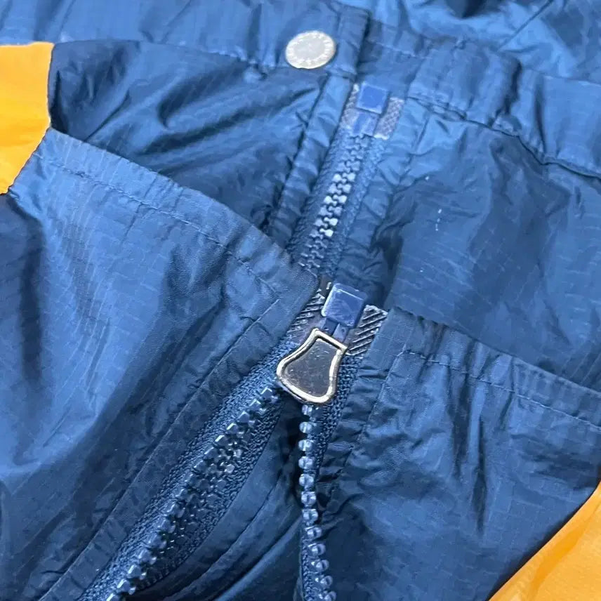 [BUNJANG] LBJC Navy Hooded Windbreaker Jacket / [정품/M] LBJC 네이비색 후드 바람막이 점퍼