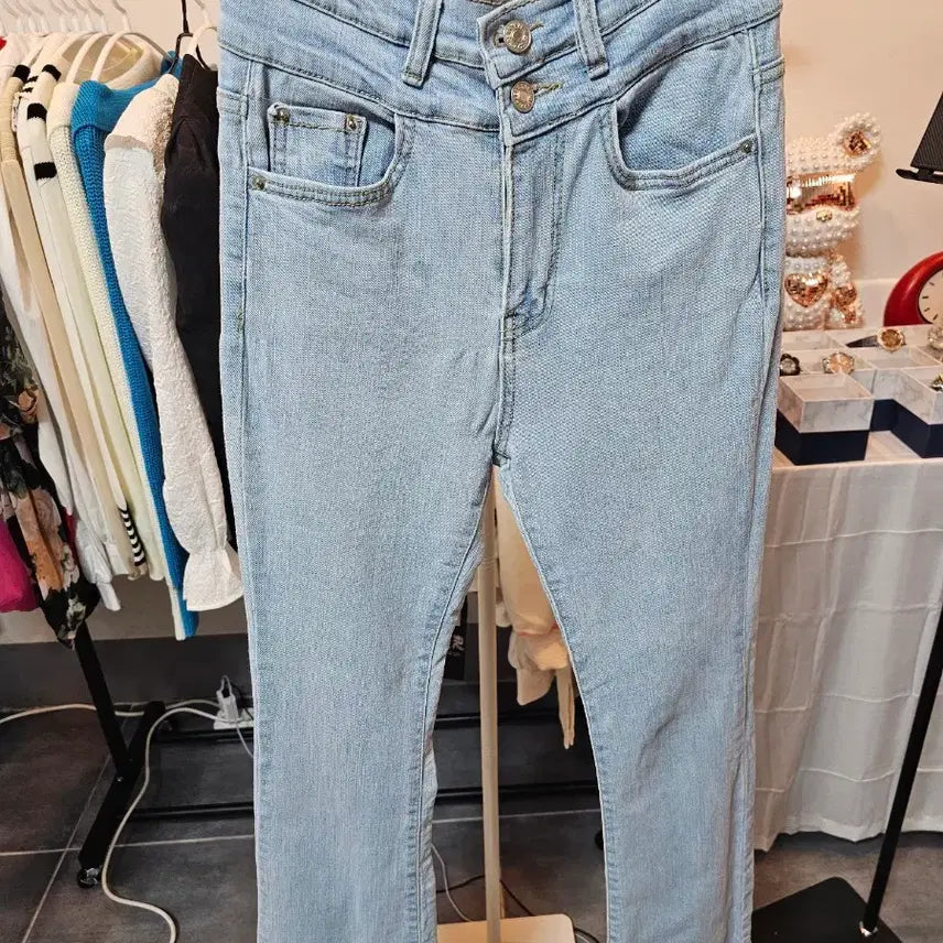[SOLD OUT] 연청 하이웨스트 부츠컷 청바지