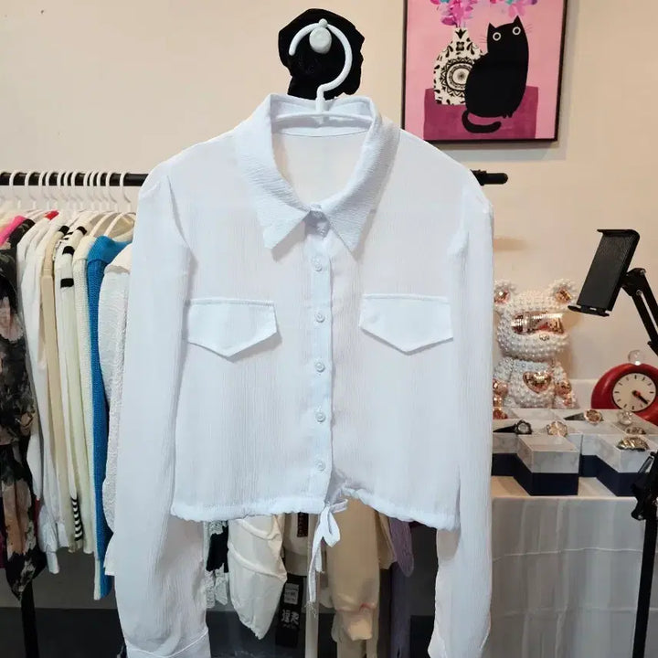 [BUNJANG] White Cropped Shirt Blouse with Tie Detail / 화이트 크롭 셔츠 블라우스