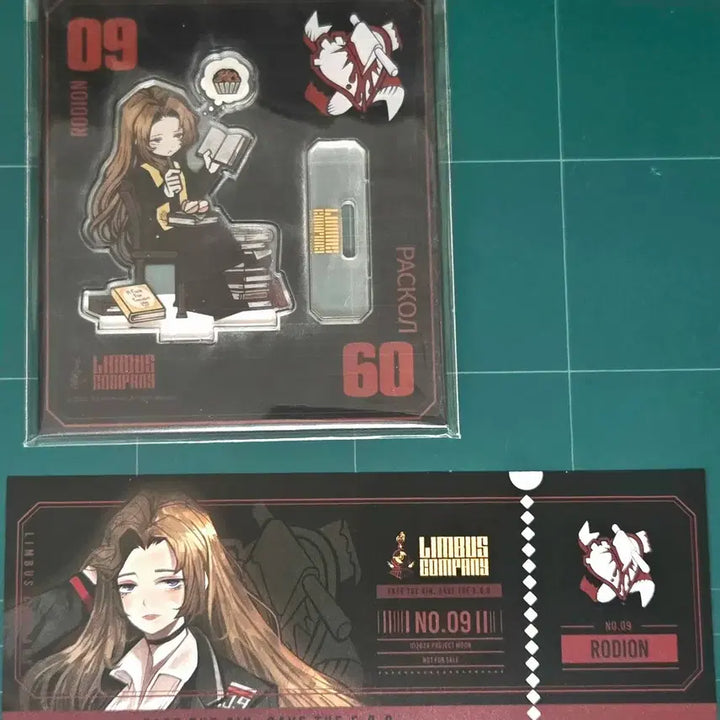 [BUNJANG] Limbus Company Rodion Acrylic Standee + POB Ticket / 림버스 컴퍼니 로쟈 vol.4 아크릴 + 24년 특전 티켓 판매합니다.