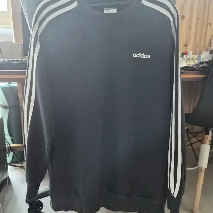 [BUNJANG] Nike Sweatshirt XL + Adidas Sweatshirt S / 나이키 맨투맨 XL사이즈+아디다스 맨투맨 S사이즈