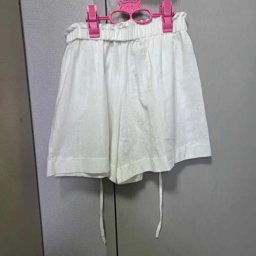 [SOLD OUT] 화이트 린넨 반바지 여성용 프리사이즈