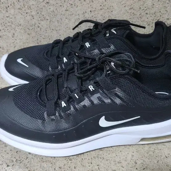 [BUNJANG] Nike Air Max AXIS Black Sneakers (Size 245) / 나이키 에어맥스 AXIS 블랙 운동화 size245