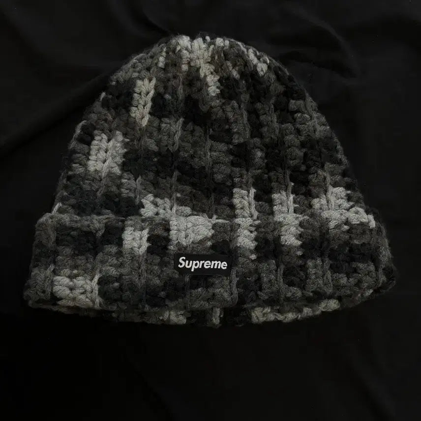 [BUNJANG] Supreme Crochet Beanie Black OS / 슈프림 크로쉐 비니 블랙 OS