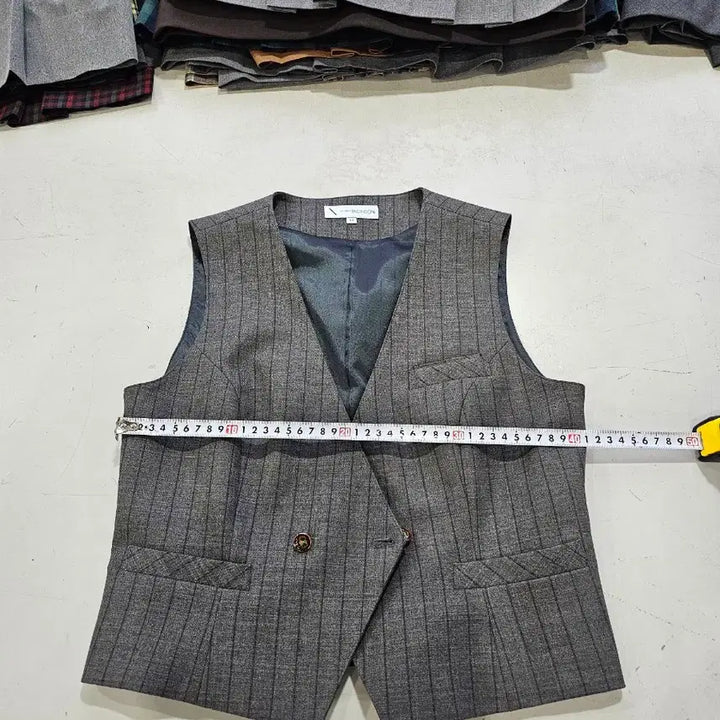 [SOLD OUT] 중고여성 교복조끼 사이즈 90