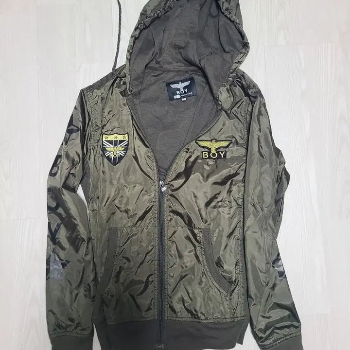 [BUNJANG] Boy London Khaki Hooded Zip-Up Jacket M / 보이 런던 카키색 후드 집업 M