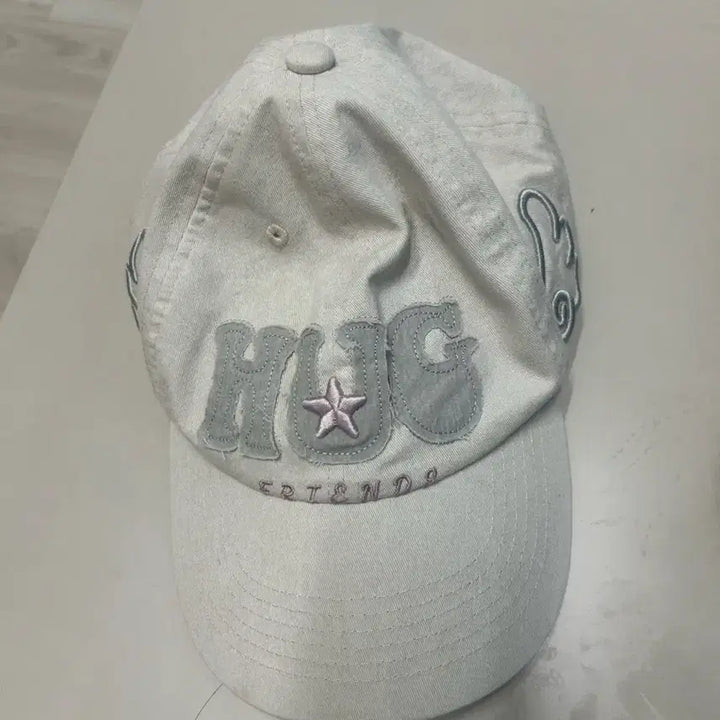 [SOLD OUT] 허그유어스킨 볼캡 모자 핑크
