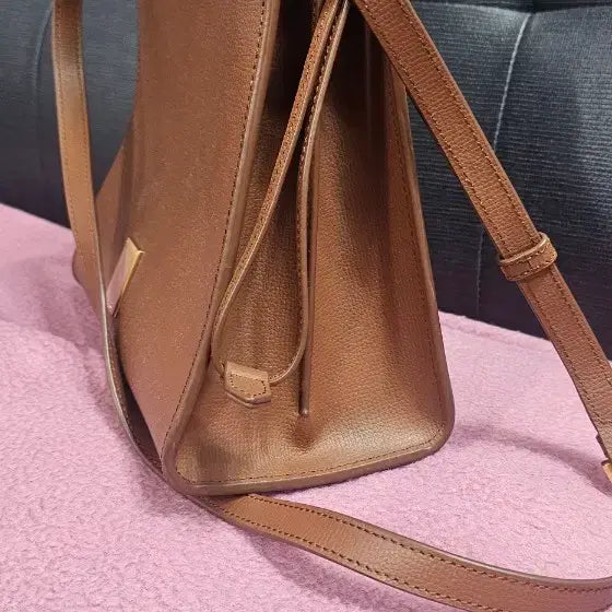 [BUNJANG] Couronne Melia Tote Bag Brown / 쿠론 멜리아 토트백 브라운