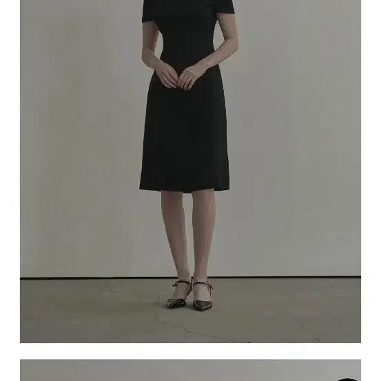 [BUNJANG] Mausoleum Half-Neck Black Midi Dress / 마우솔레움 하프넥 블랙 미디드레스 m