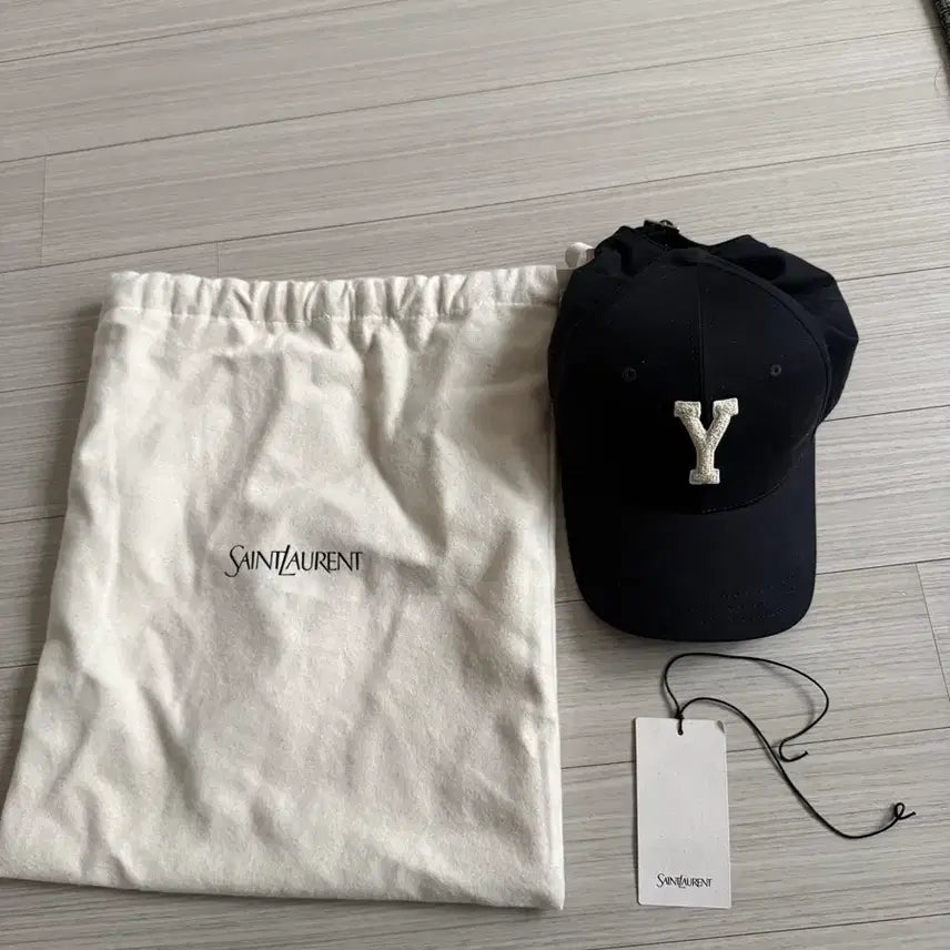 [BUNJANG] Saint Laurent Hat / 생로랑 모자