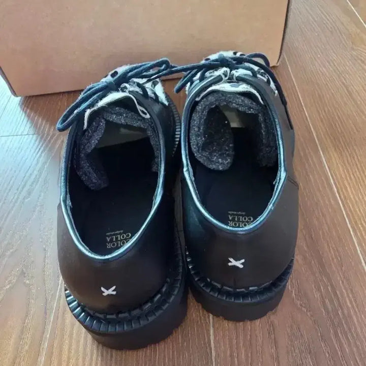 [BUNJANG] Color Cola Dalmatian Loafers (Size 240) / 컬러콜라 달마시안 로퍼 240사이즈입니다