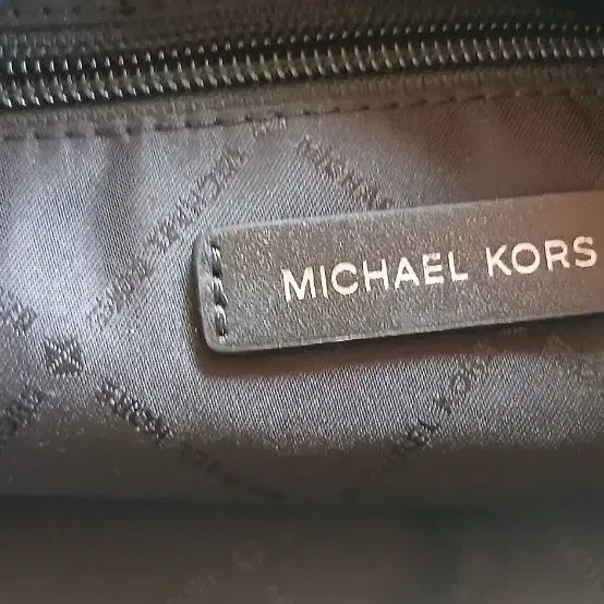 [BUNJANG] Michael Kors Quilted Tote Bag / (강원 양양) 마이클 코어스 퀼팅 토트백 블랙