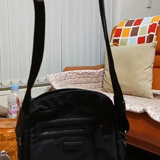 [BUNJANG] Picard Black Crossbody Bag / (강원 양양) 피카드 블랙 크로스백