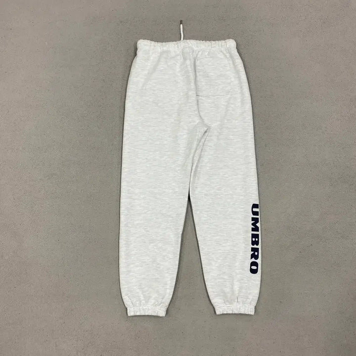 [BUNJANG] Umbro Training Pants (Waist 28-30 inches) / 엄브로 트레이닝 바지 28~30
