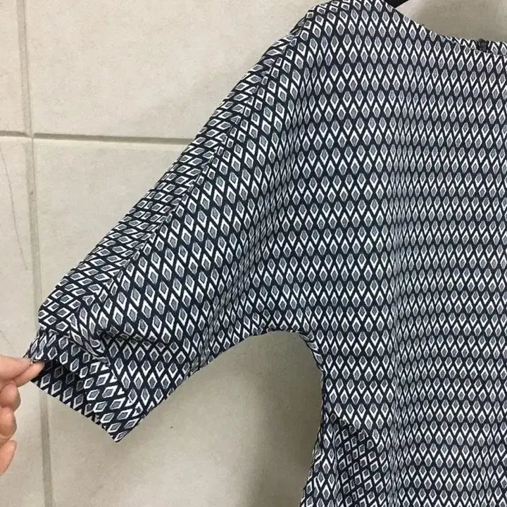 [BUNJANG] MojoSphin Pattern Volume Sleeve Belted Dress / 모조에스핀 패턴 볼륨소매 5부소매 벨트원피스