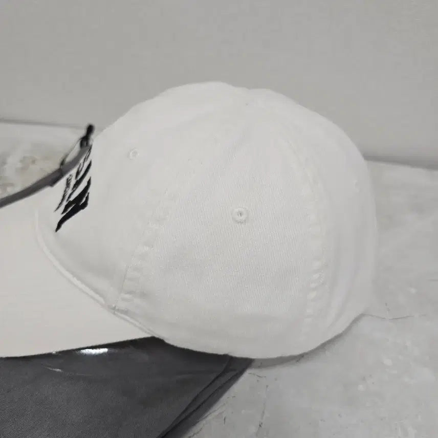 [BUNJANG] Balenciaga Busan Logo Ball Cap / 발렌시아가 부산 로고 볼캡 모자 L사이즈 판매