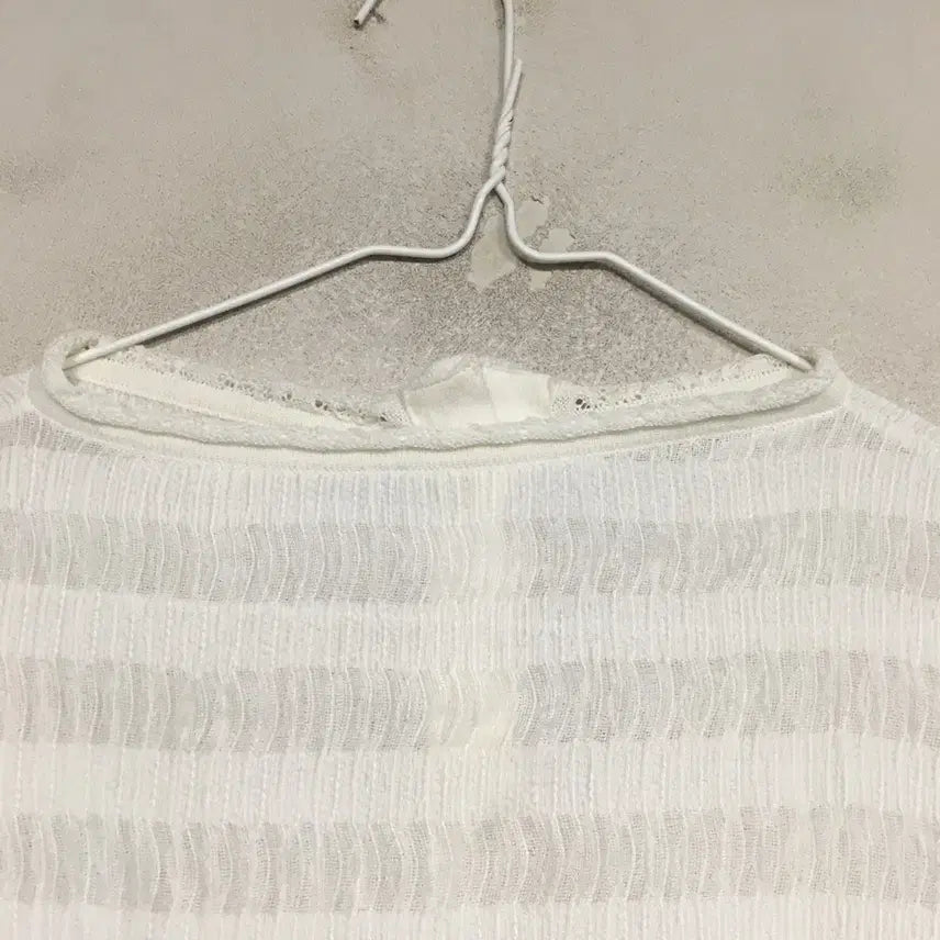 [SOLD OUT] 23 MINE 마인 슬리브 블라우스 66