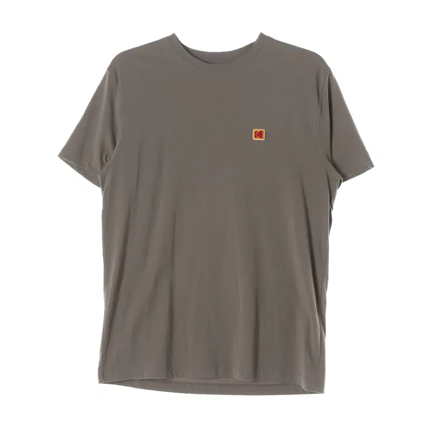 [SOLD OUT] 코닥 21SS 로고 패치 반팔 티셔츠 브라운
