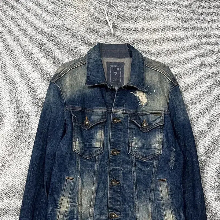 [BUNJANG] Guess Vintage Washed Pocket Denim Jacket (M) / 게스 빈티지 워싱 포켓 데님 자켓 M