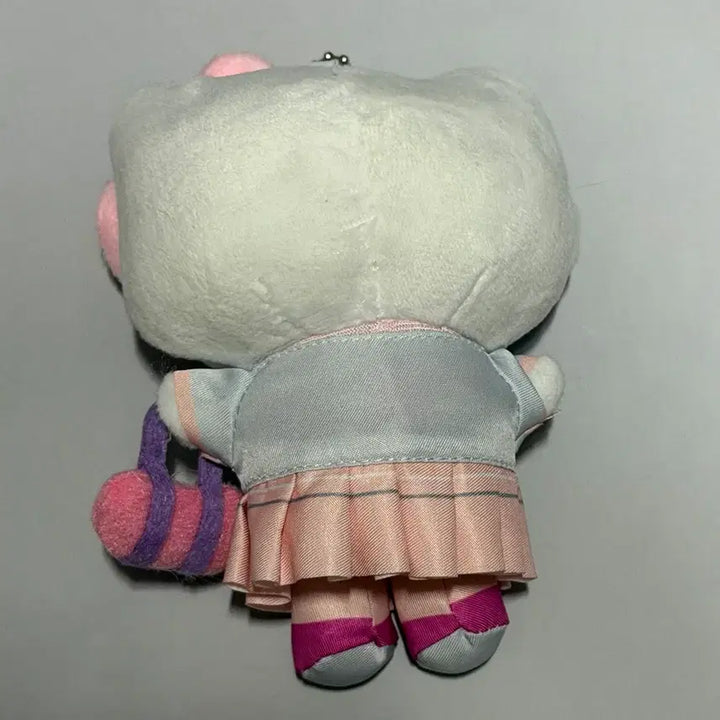 [BUNJANG] Hello Kitty School Look Doll Keychain / 새상품 헬로키티 스쿨룩 인형 키링