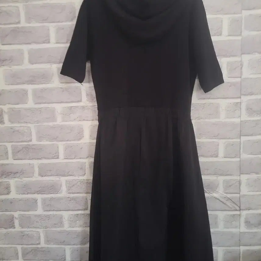 [BUNJANG] Yeshika Hooded Knit Top Flare Dress / 예시카 후드니트 상의 플레어 원피스/알뜰한여우