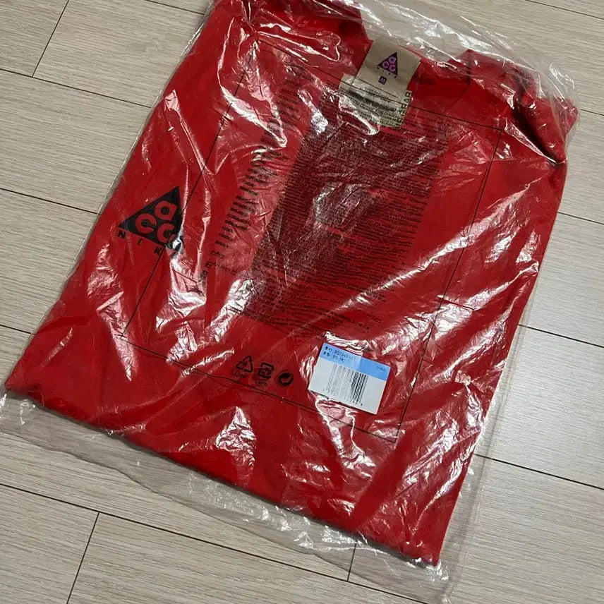 [BUNJANG] Nike ACG University Red T-shirt (Asia M) / 나이키 ACG 티셔츠 유니버시티 레드 아시아M사이즈 새상품