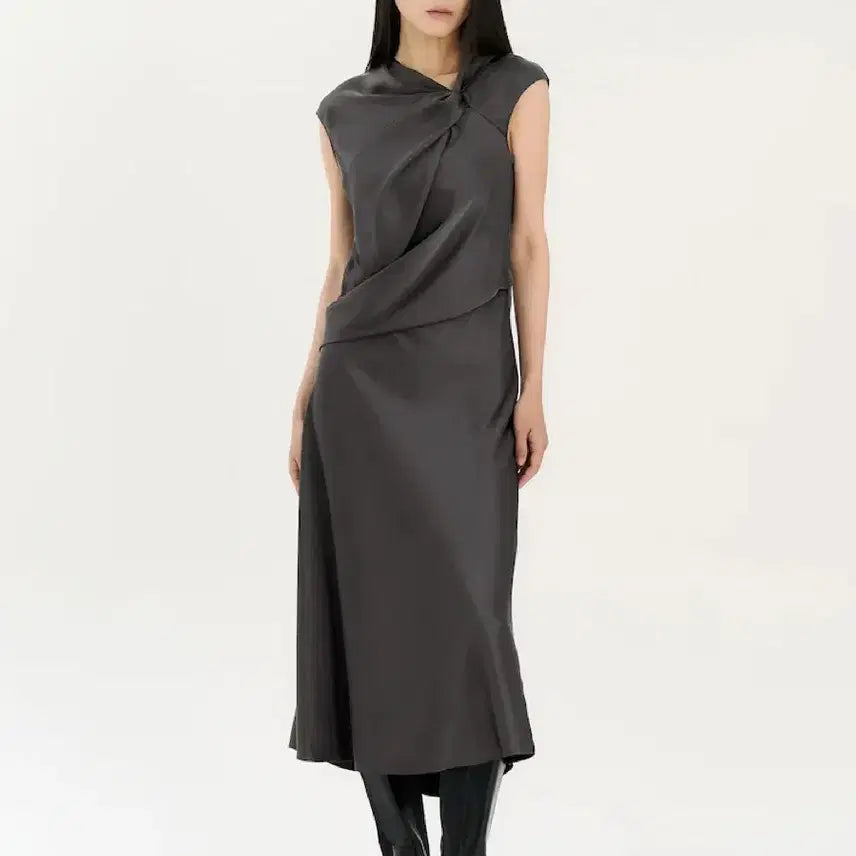 [BUNJANG] Theory Twist Satin Long Dress / Theory 트위스트 새틴 롱 원피스