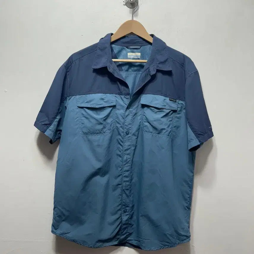 [BUNJANG] Columbia Short Sleeve Shirt M / 컬럼비아 반팔 셔츠 블루 배색 남방 M