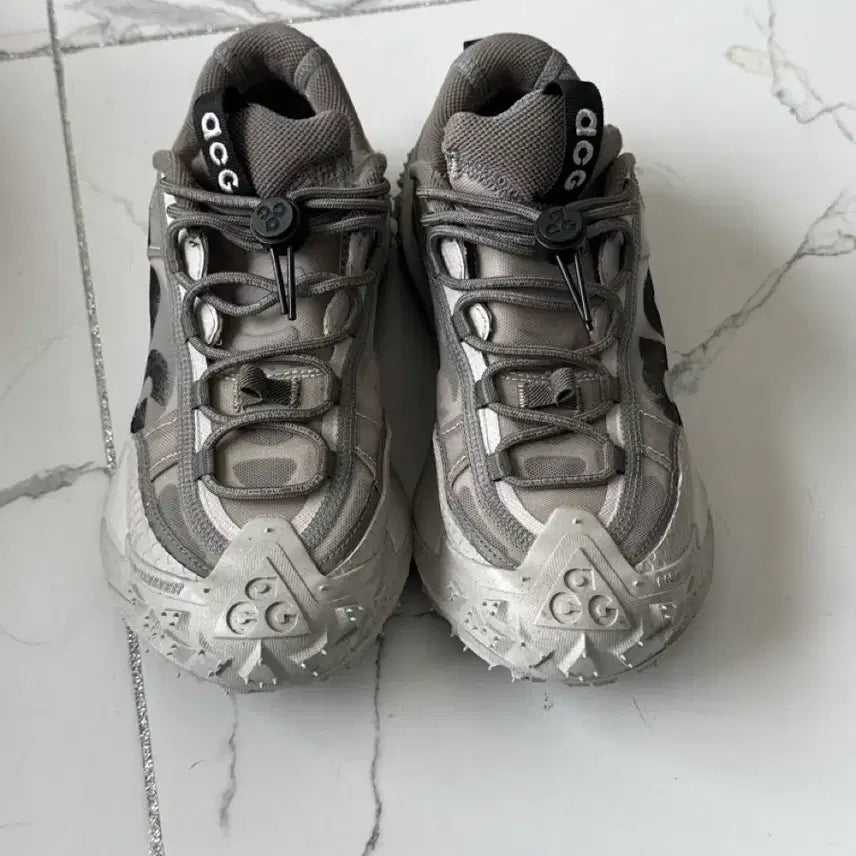 [BUNJANG] Nike ACG Mountain Fly 2 Low Hiking Shoes / 나이키 ACG 마운틴 플라이 2 로우