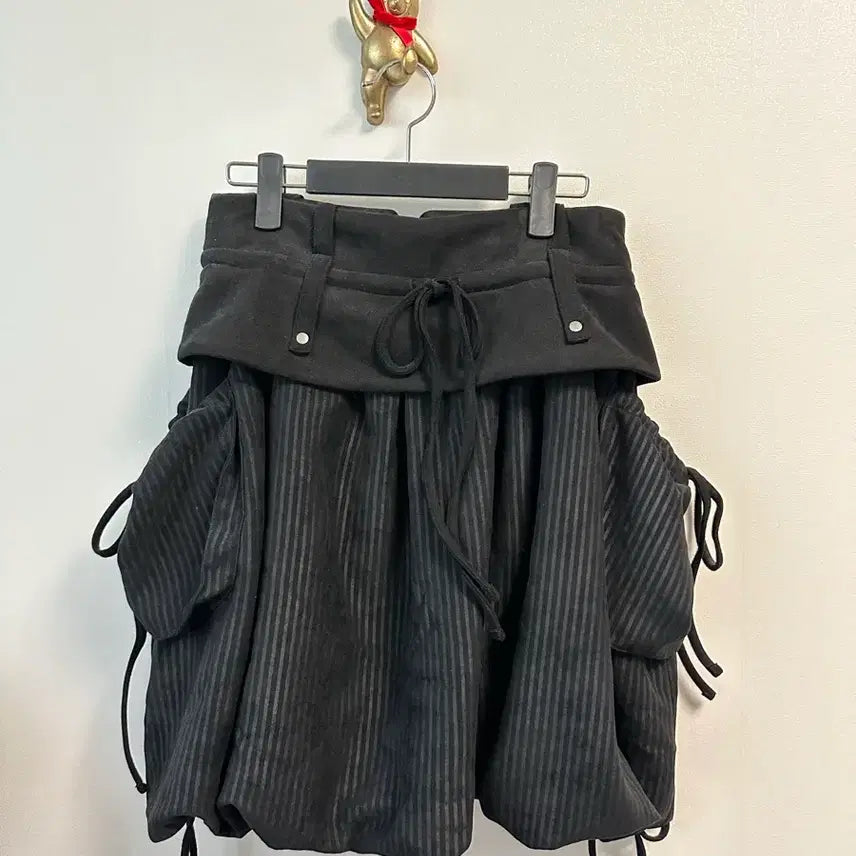 [BUNJANG] Taip Service Volume Skirt / 타입서비스 볼륨 스커트